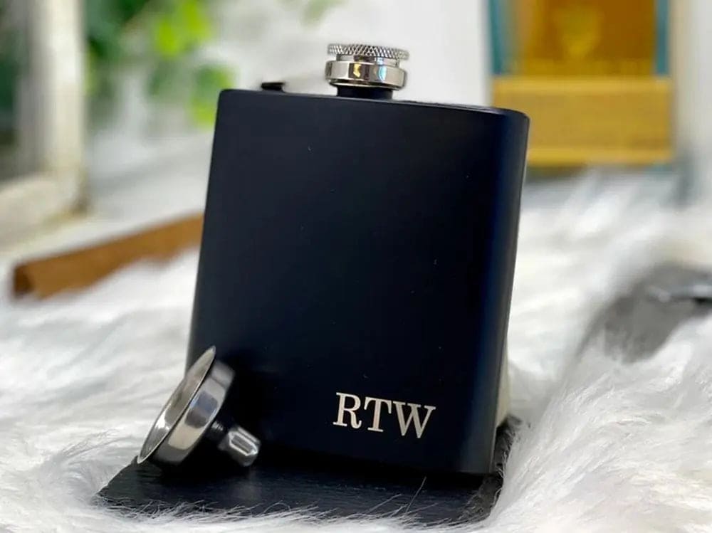 Personalized Black Hip Flask HisCorner