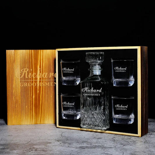 Personalized Whiskey Decanter& Whiskey Decanter Set, Groomsmen Gifts GiftideaStutio