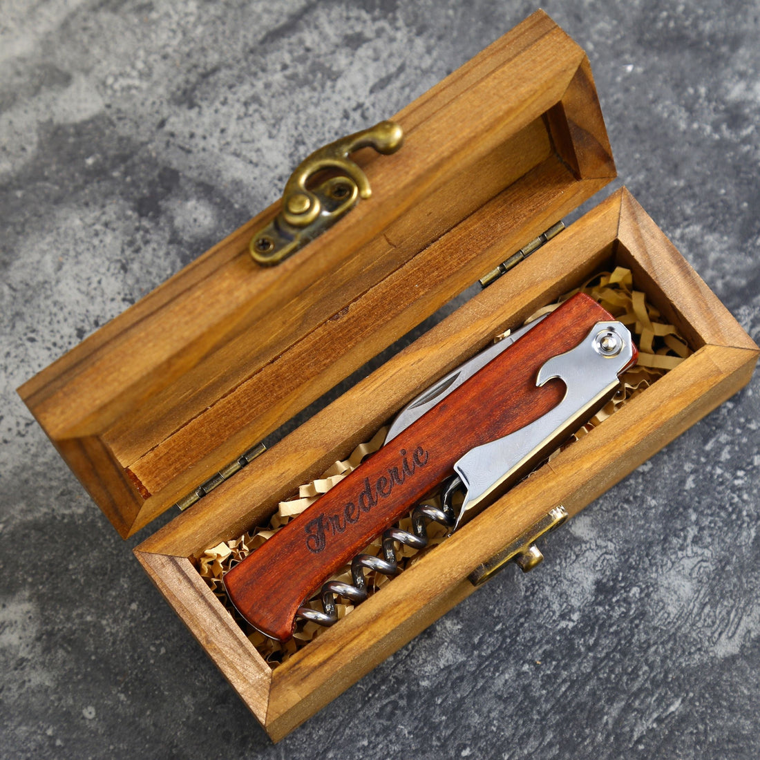 The Art of Personalization: Why Customized Gifts Are the Heart of Modern Gifting