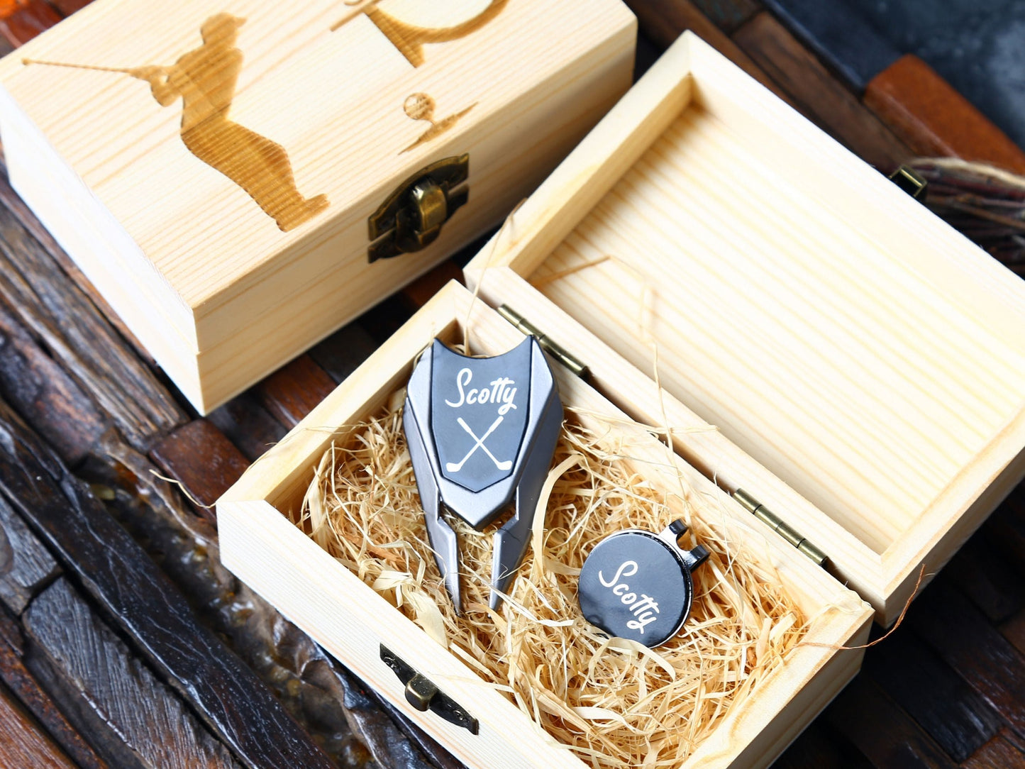 Personalized Golf Divot Tool Set with Wooden Box UniqueGiftProposal