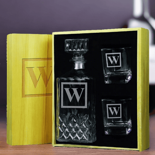 Best Groomsmen Gifts, Personalized  Whiskey Decanter/Set GiftideaStutio
